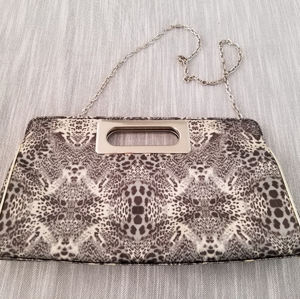 GUESS CLUTCH - Picture 2 of 7